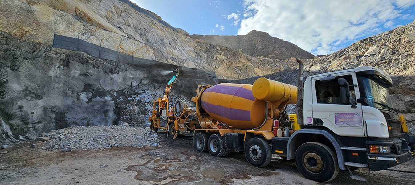 Construcción del Túnel de Zonda en la provincia de San Juan